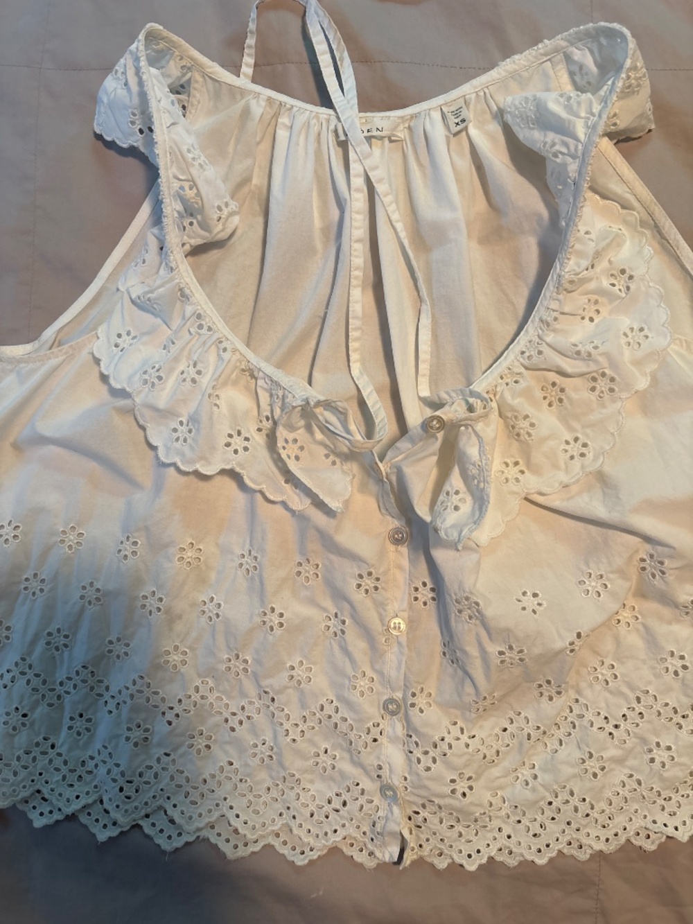 Doen Eyelet Top - Picture 10 of 16